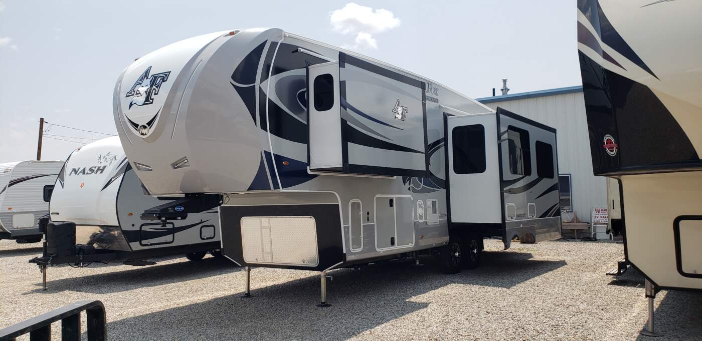 2021 Arctic Fox 29-5T | RV Sales New Mexico