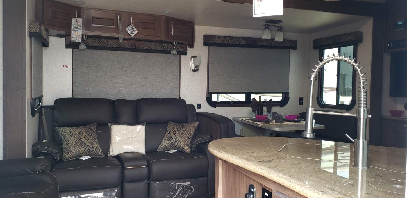 2021 Arctic Fox 29-5T | RV Sales New Mexico