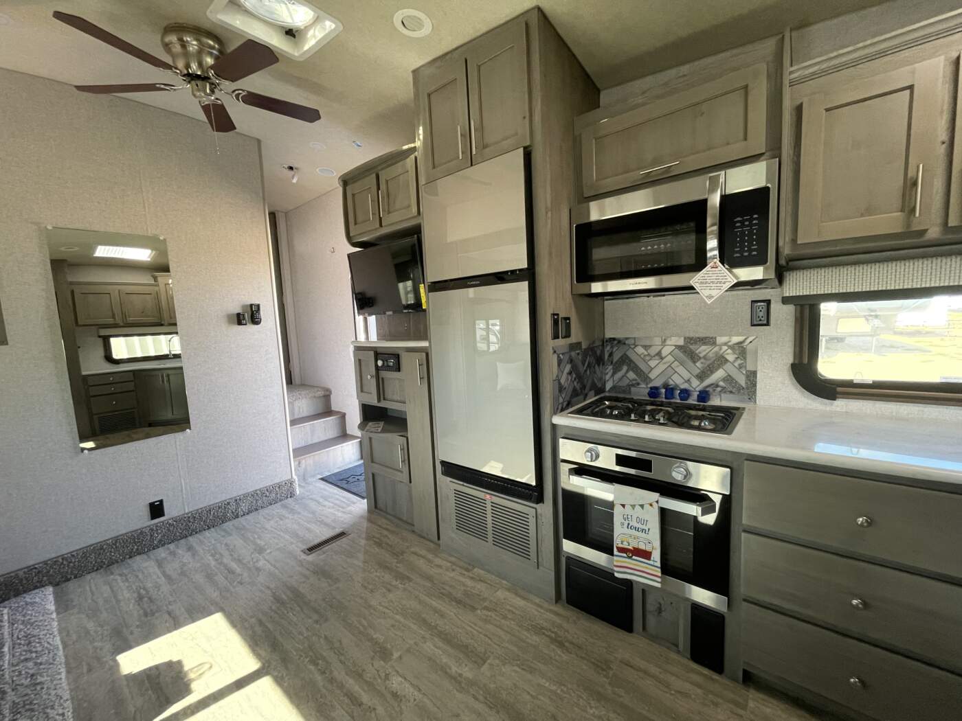 2024 Arctic Fox 27-5L by Northwood Manufacturing | RV Sales New Mexico